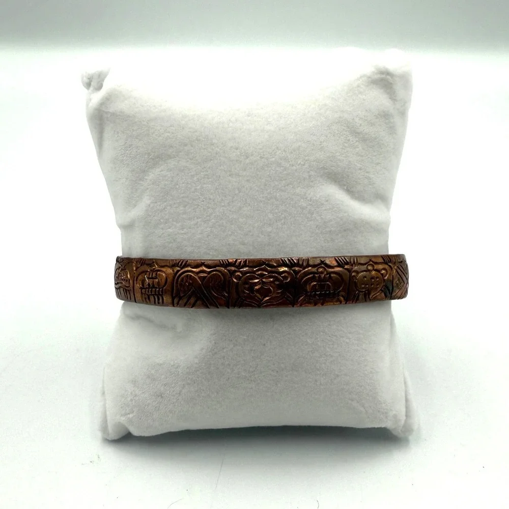 Vintage Embossed Copper Cuff Bracelet Heart Crown Pattern Boho Bangle‎